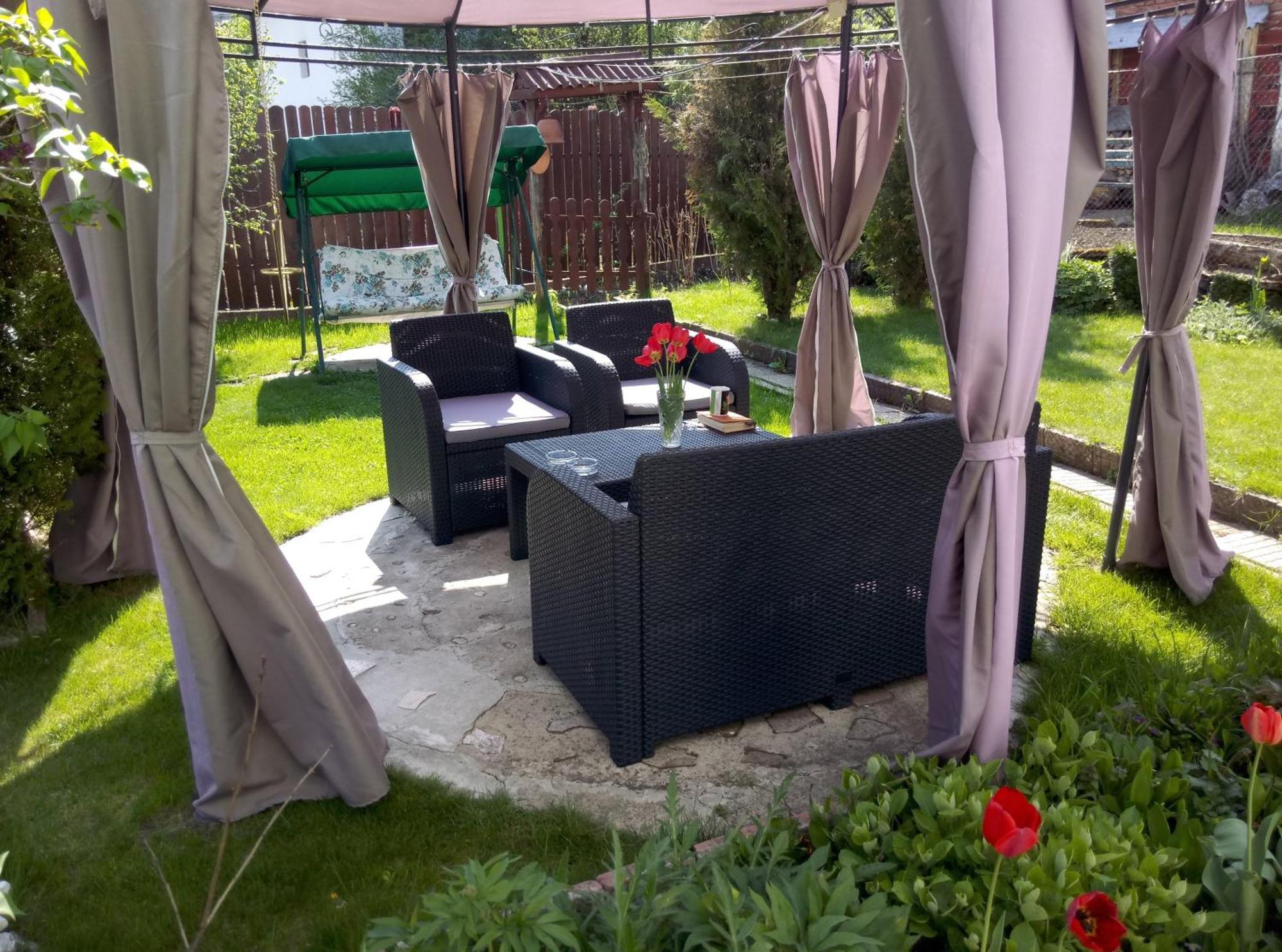 בלי איסקור Niya Guest House מראה חיצוני תמונה