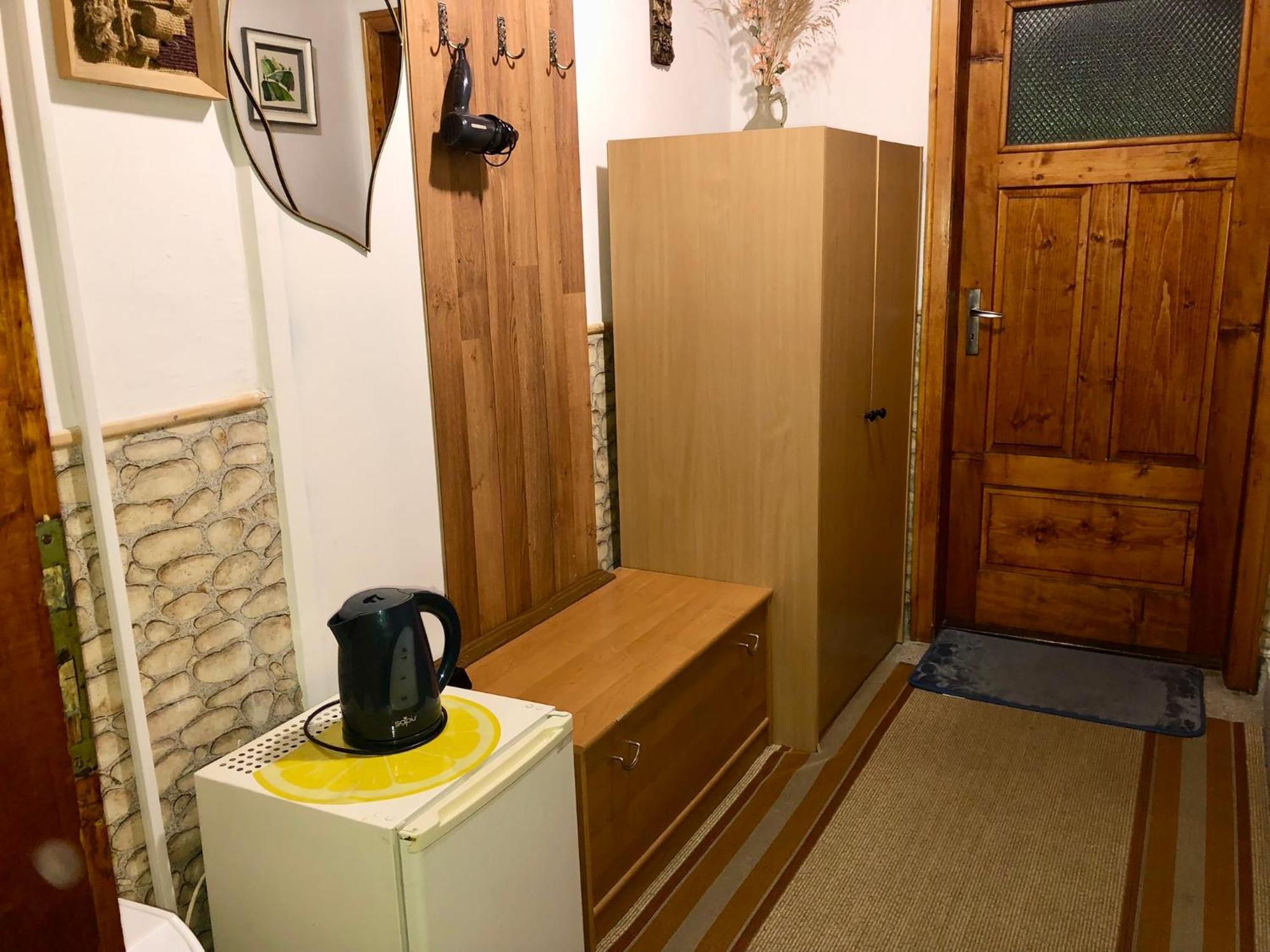 בלי איסקור Niya Guest House מראה חיצוני תמונה