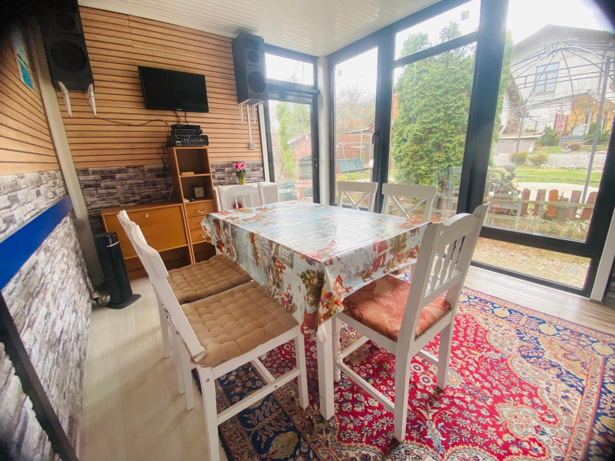 בלי איסקור Niya Guest House מראה חיצוני תמונה